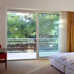 Nicotel Pineto 4*