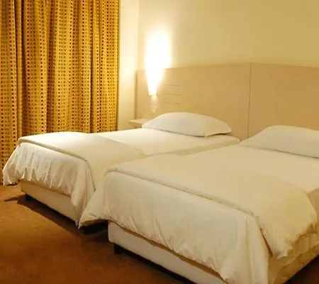 Nicotel Pineto Hotel
