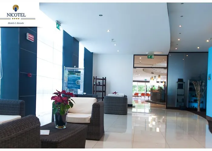 Nicotel Pineto 4*