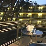 Nicotel Pineto Hotel 4*