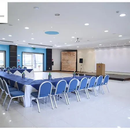 Nicotel Pineto Hotel