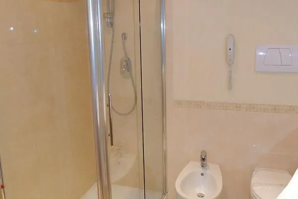 Nicotel Pineto 4*