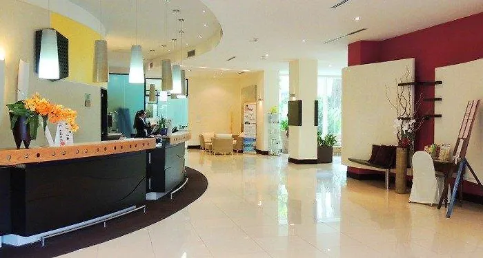 Hotel Nicotel Pineto